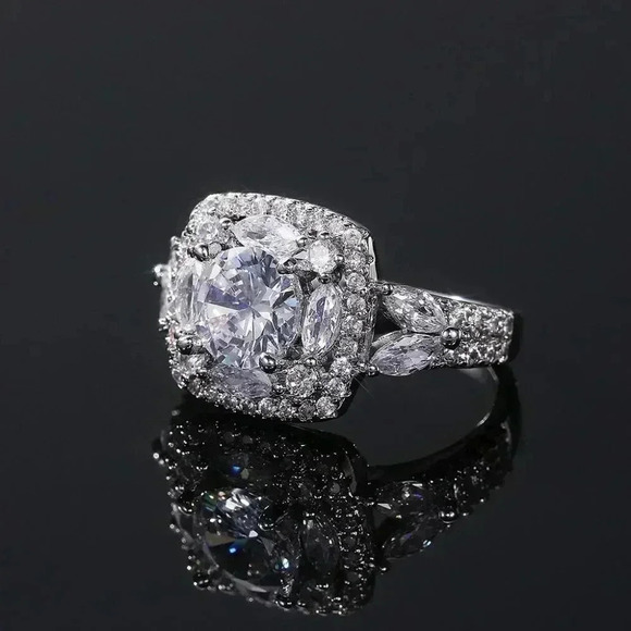 ▶SHINY ROUND CZ SQUARE 925 STERLING SILVER LUXURY WEDDING RINGS FOR WOMEN, L053 - Picture 6 of 7